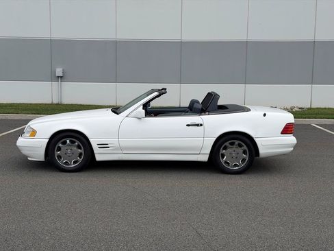Used 1996 Mercedes-Benz SL 320 image 10