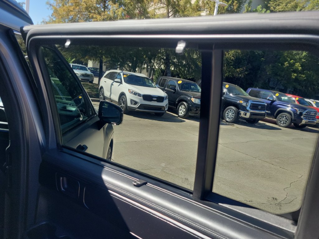 Used 2025 Hyundai Santa Fe Calligraphy AWD/4WD image 24