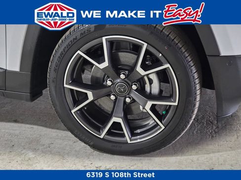 New 2026 Jeep Cherokee Overland AWD/4WD image 16