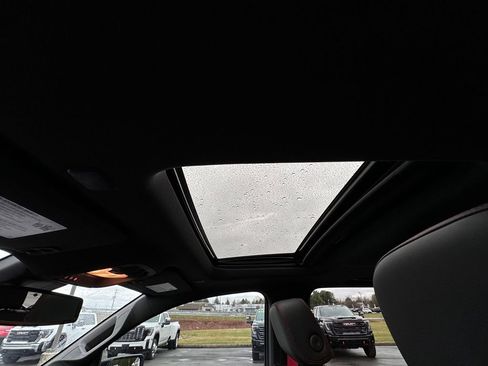 Used 2024 Chevrolet Colorado Z71 w/ LPO, Dark Essentials Package image 38