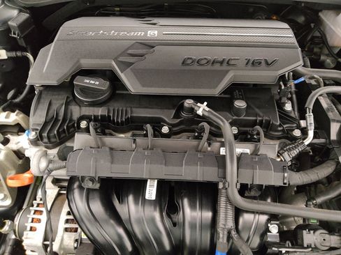 Used 2022 Hyundai Elantra SEL w/ Convenience Package FWD image 30