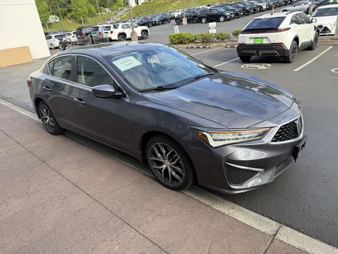Used 2022 Acura ILX w/ Premium Package FWD image 6