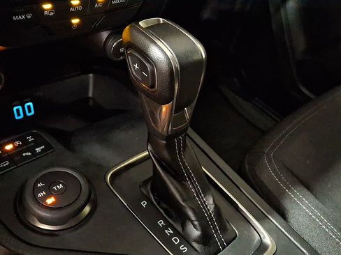 Used 2019 Ford Ranger XLT w/ FX4 Off-Road Package image 13