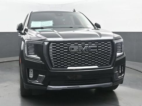 Used 2024 GMC Yukon Denali Ultimate AWD/4WD image 8