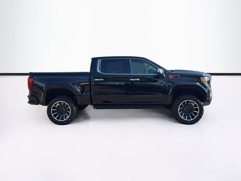 Used 2021 GMC Sierra 1500 SLT w/ SLT Premium Plus Package AWD/4WD image 4