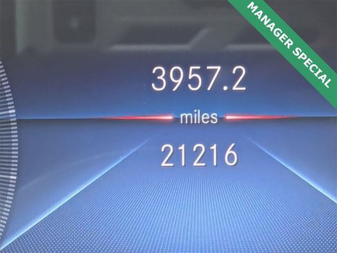 Used 2023 Mercedes-Benz GLS 580 4MATIC image 37