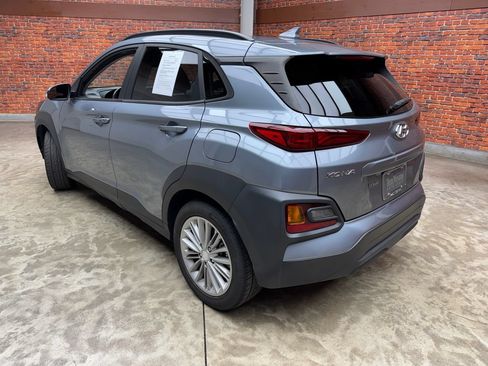 Used 2020 Hyundai Kona SEL Plus w/ Cargo Package AWD/4WD image 2
