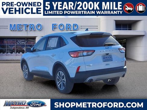 Used 2022 Ford Escape SEL image 5