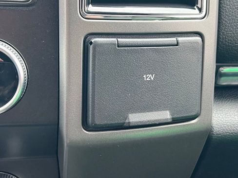 Used 2020 Ford Expedition XLT w/ Equipment Group 202A image 32