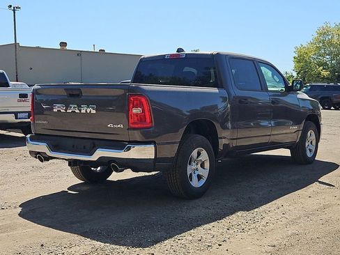 New 2026 RAM 1500 Big Horn AWD/4WD image 7