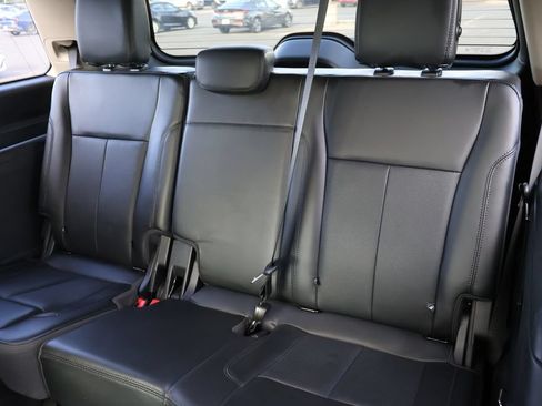 Certified 2022 Ford Expedition XLT RWD image 28