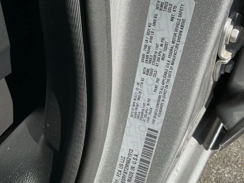 Used 2021 RAM 1500 Big Horn image 18