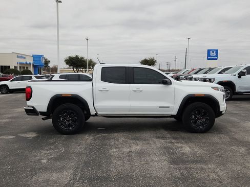 New 2025 GMC Canyon Elevation w/ Convenience Package image 7