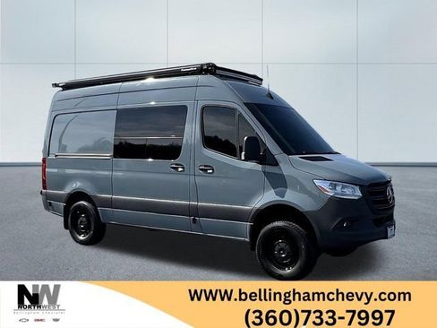 Used 2022 Mercedes-Benz Sprinter 2500 image 1