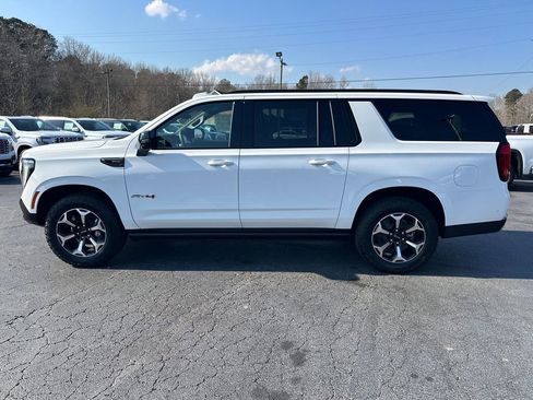 New 2026 GMC Yukon XL AT4 w/ AT4 Premium Plus Package image 9