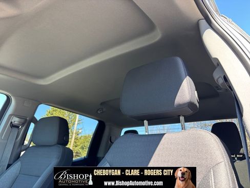 Used 2024 Chevrolet Silverado 1500 LT AWD/4WD image 29