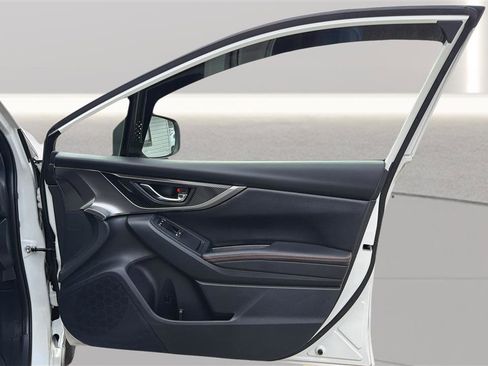 Used 2019 Subaru Crosstrek 2.0i Limited image 16