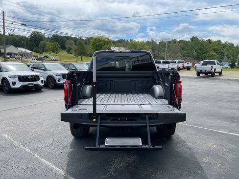 Certified 2025 Ford F150 Raptor AWD/4WD image 8