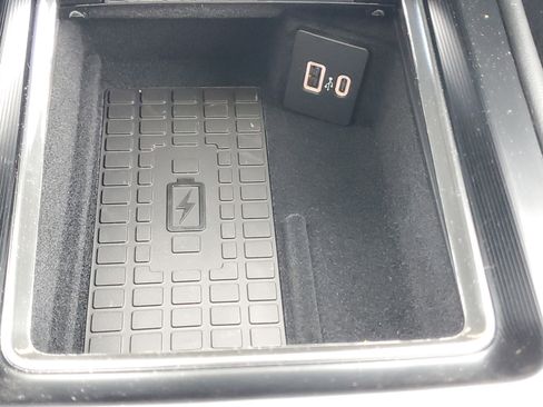 New 2026 Lincoln Corsair Premiere image 22