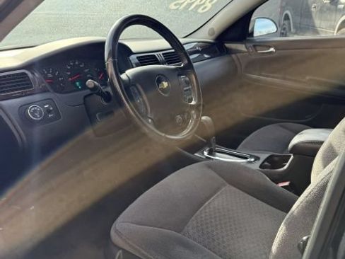 Used 2014 Chevrolet Impala Limited LS FWD image 9