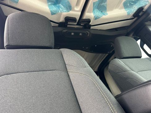 New 2026 Jeep Gladiator Sport image 13