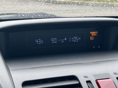 Used 2014 Subaru Crosstrek 2.0i Premium image 17