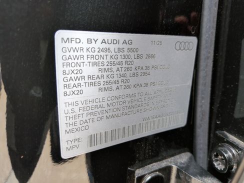 New 2025 Audi Q5 Premium Plus image 37