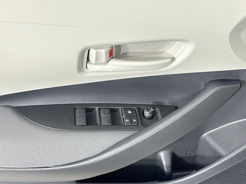 Certified 2024 Toyota Corolla LE w/ LE Convenience Package FWD image 17