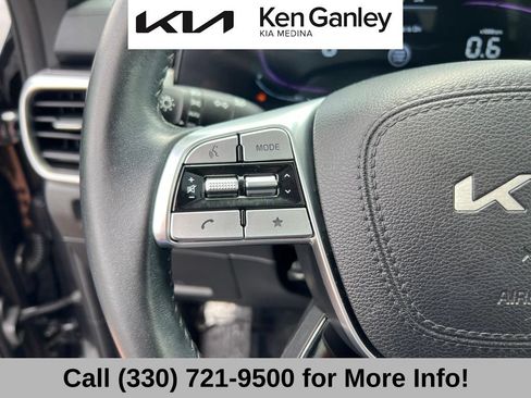 Certified 2024 Kia Telluride S w/ S Sunroof Package AWD/4WD image 31