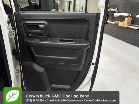 Used 2016 RAM 1500 Express AWD/4WD image 36