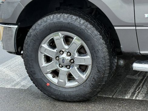 Used 2014 Ford F150 XLT w/ Equipment Group 302A Luxury AWD/4WD image 9