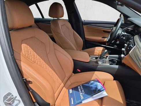 Used 2023 BMW 540i w/ Premium Package RWD image 22