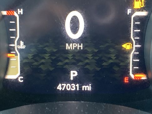 Used 2023 Jeep Wrangler Unlimited Rubicon image 22