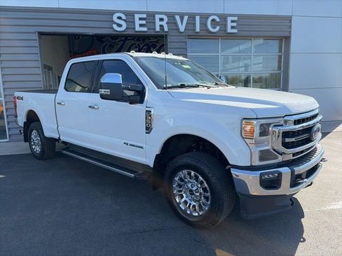 Used 2022 Ford F350 Lariat w/ Lariat Ultimate Package AWD/4WD image 4