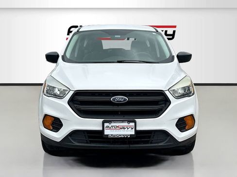 Used 2017 Ford Escape S image 2