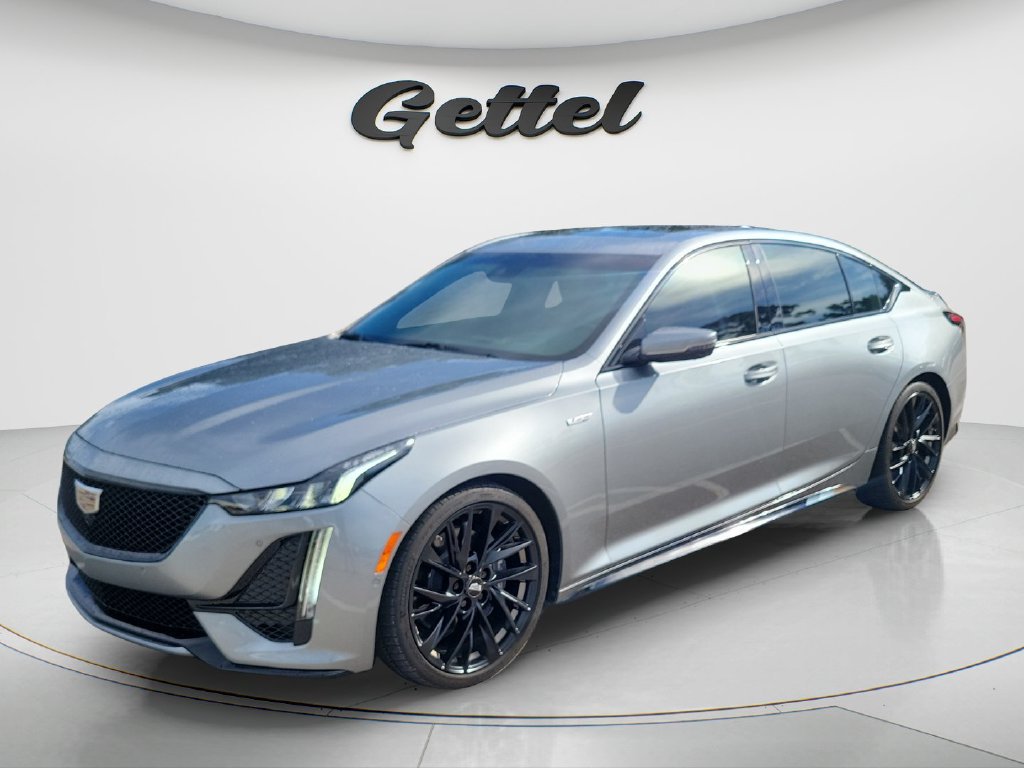 Used 2023 Cadillac CT5 V w/ Platinum Package RWD image 1