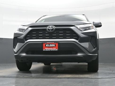 Used 2025 Toyota RAV4 XLE AWD/4WD image 27