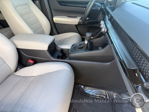 Used 2025 Honda CR-V EX-L image 33