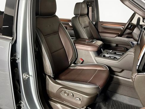 Used 2024 GMC Sierra 2500 Denali w/ Denali Reserve Package image 29