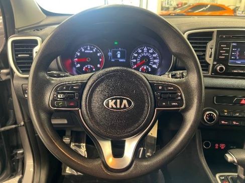Used 2019 Kia Sportage LX FWD image 15