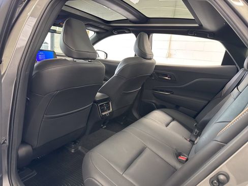 Certified 2024 Toyota Crown Platinum image 40