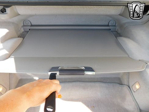 Used 2003 Lexus SC 430 Convertible image 21