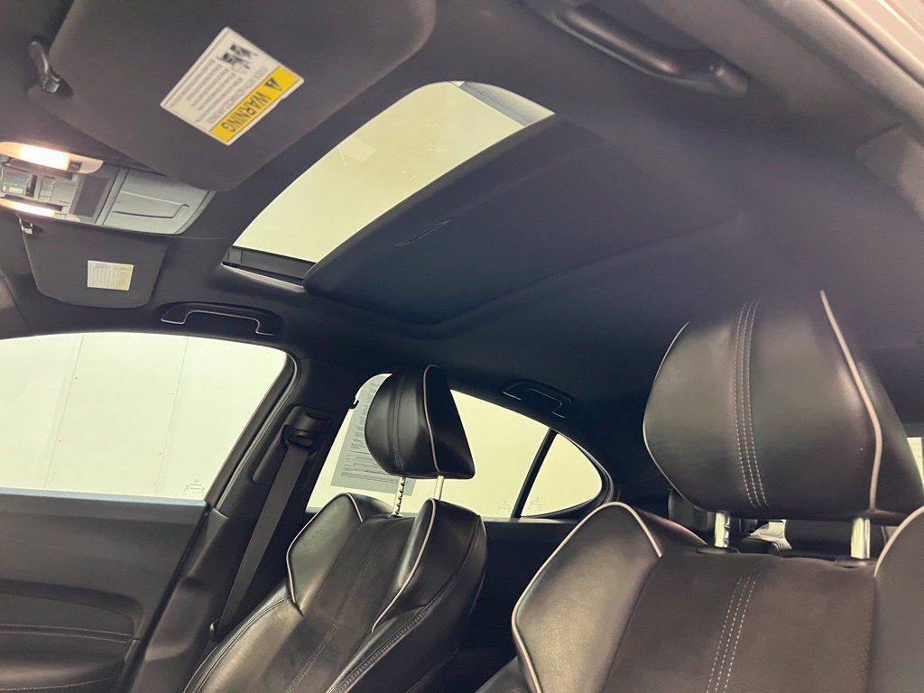 Used 2019 Acura TLX w/ Technology & A-SPEC Package FWD image 15