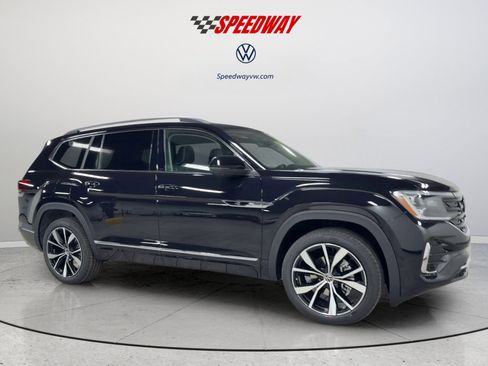 New 2026 Volkswagen Atlas SEL Premium R-Line AWD/4WD image 3