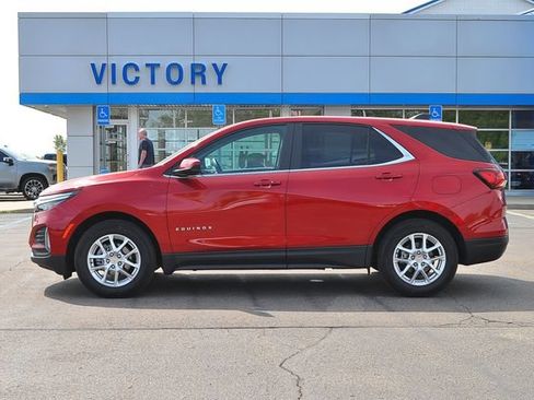 Used 2023 Chevrolet Equinox LT FWD image 6