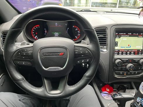Used 2019 Dodge Durango R/T w/ Technology Group AWD/4WD image 15