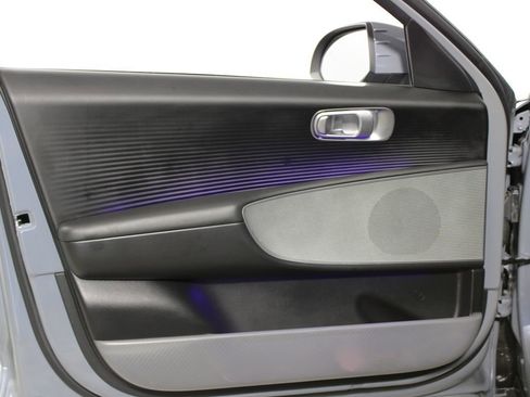 Used 2023 Hyundai Ioniq 6 SEL image 7