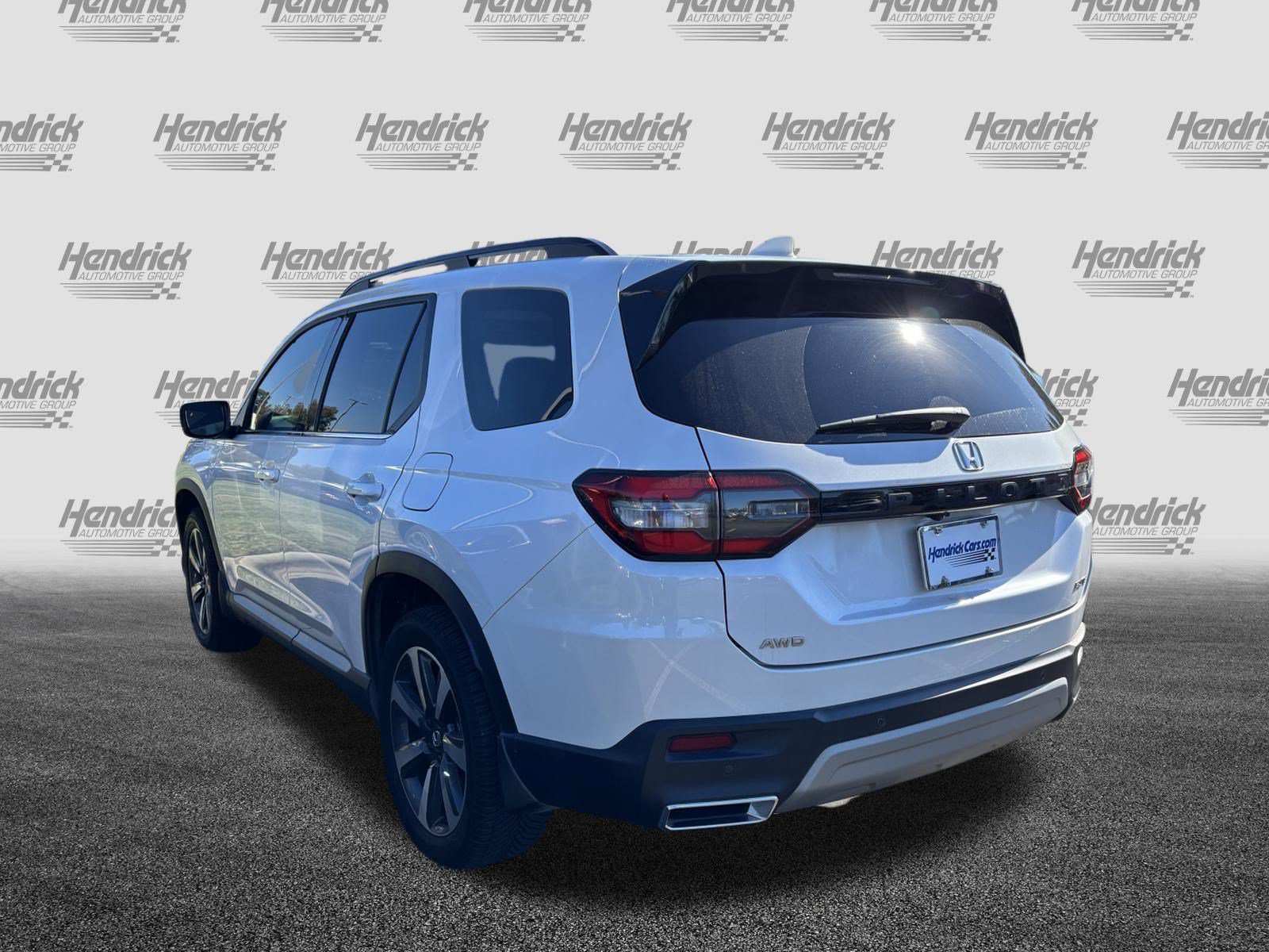 Used 2024 Honda Pilot Elite image 7