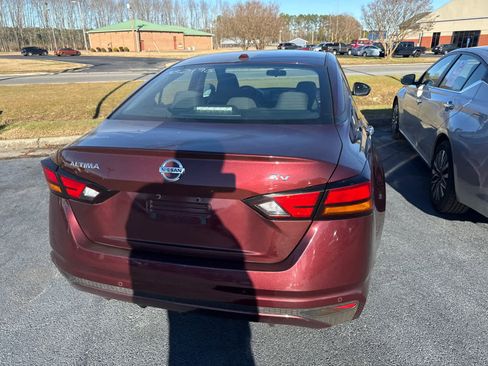 Used 2023 Nissan Altima 2.5 SV image 24