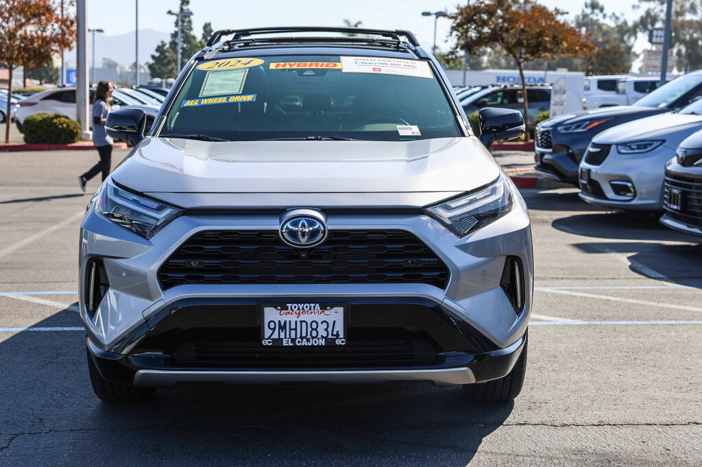 Certified 2024 Toyota RAV4 XSE w/ Advanced Technology Package AWD/4WD image 16